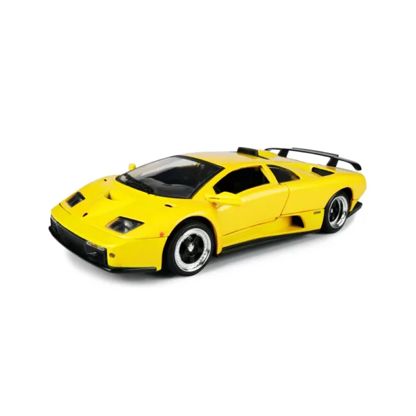 Lamborghini diablo gt yellow 1/18