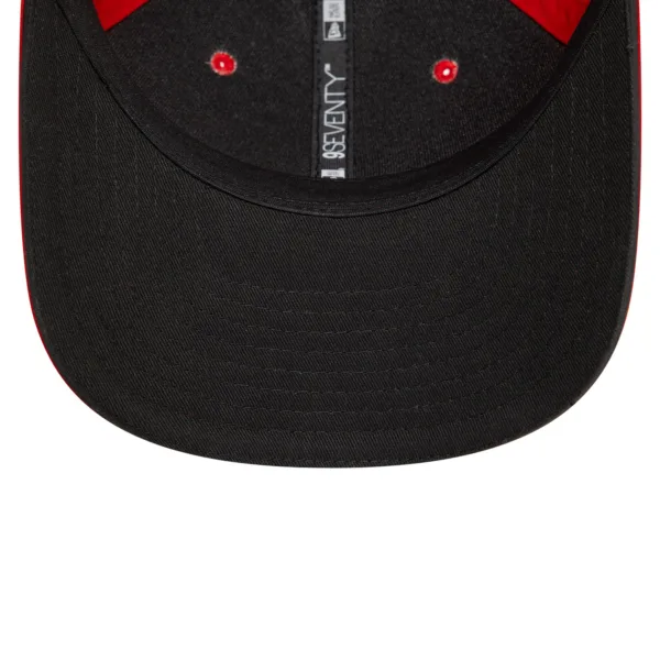 Ducati motor core 9seventy stretch snap cap, red, Adult - Image 5