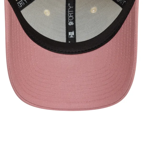 Red Bull F1 contrast 9forty cap, Adult - Image 5