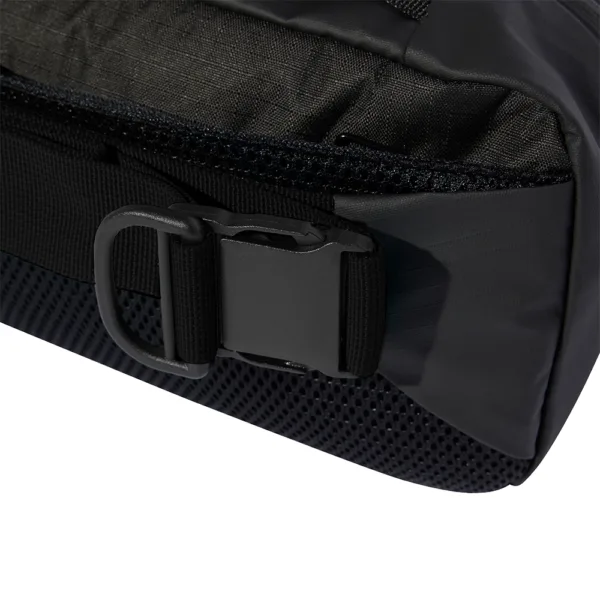 Mercedes amg petronas f1 slingback bag, black - Image 5