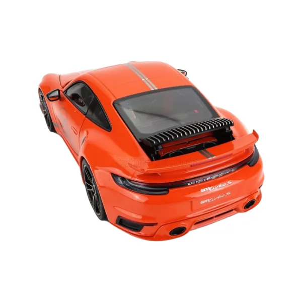 Porsche 911 992 turbo s 2021, minichamps, 1:18 - Image 6