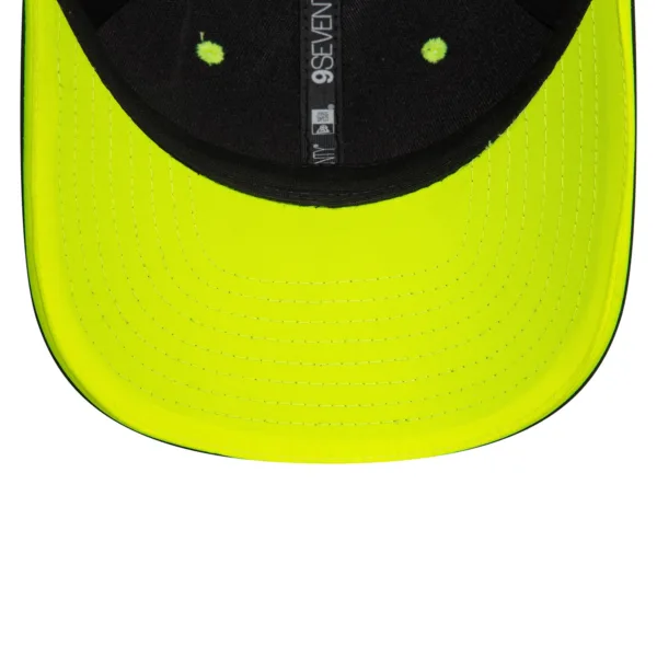 VR46 core 9seventy stretch snap cap, black, Adult - Image 5