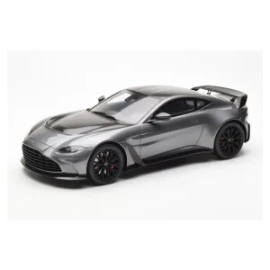 Gt spirit aston martin vantage v12 metallicgrey