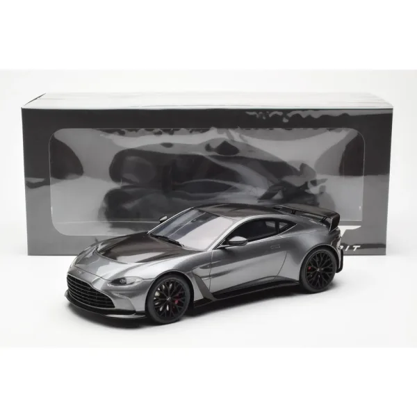 Gt spirit aston martin vantage v12 metallicgrey - Image 2