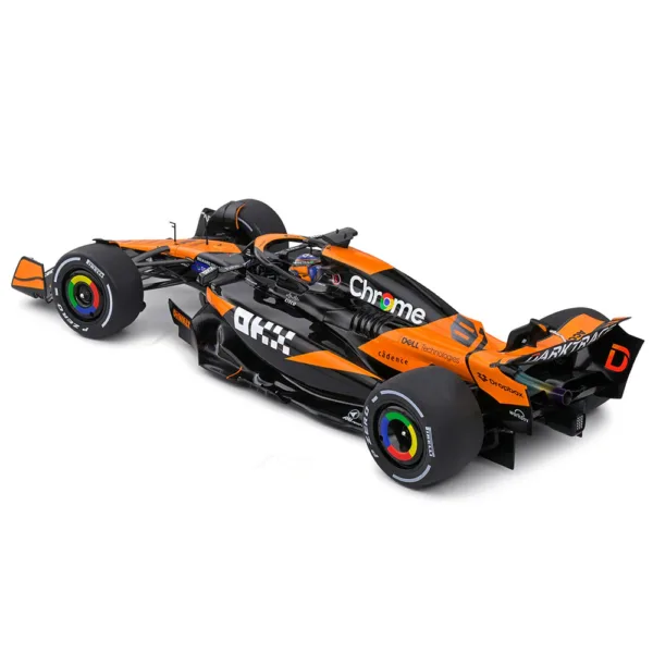 Mclaren mcl38 piastri #81 model car 1:18 - Image 3