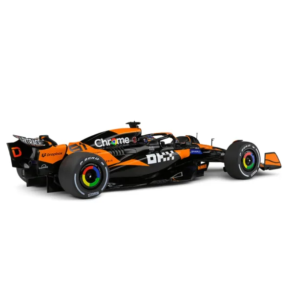 Mclaren mcl38 piastri #81 model car 1:18 - Image 4
