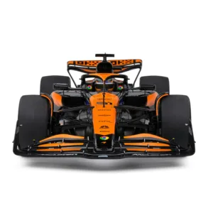 Mclaren mcl38 piastri #81 model car 1:18