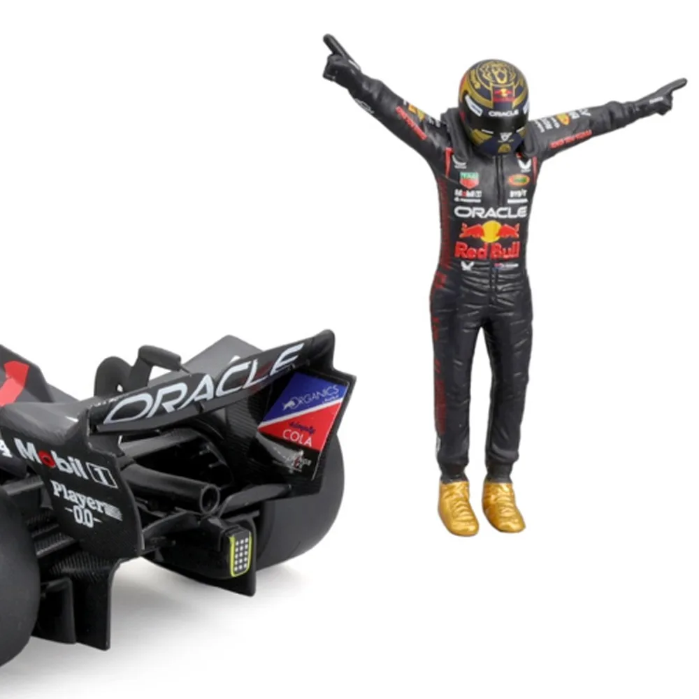 Red Bull F1 RB19 2023 w/driver #1 Verstappen, 1:24