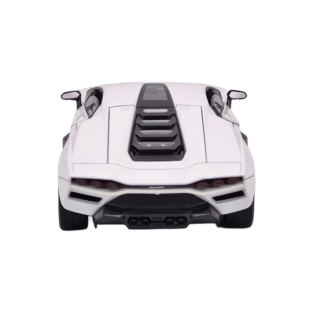 Lamborghini countach lpi 800-4  white, 1:24